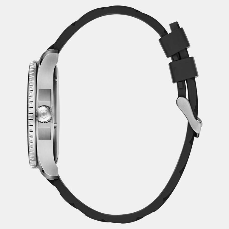 Relógio Victorinox Maverick Large Masculino 241698 - tfcsa6 Relógio Victorinox Maverick Large Masculino 241698 - tfcsa6